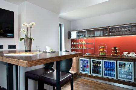 Radisson Blu & Conference Centre, - 24
