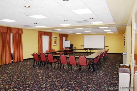 Hampton Inn & Suites Louisville East - 20