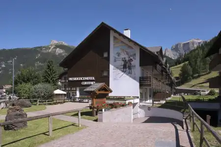 Residence Contrin - 10