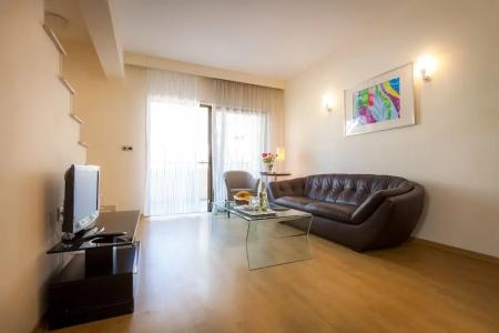 Crown Resorts Henipa - 35