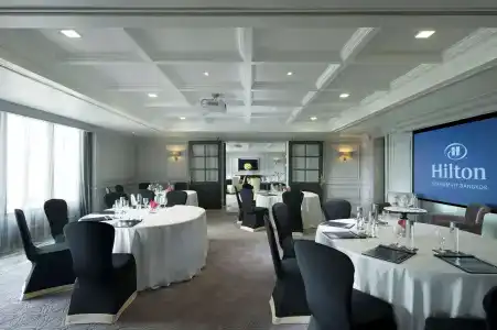 Hilton Sukhumvit Bangkok - 23
