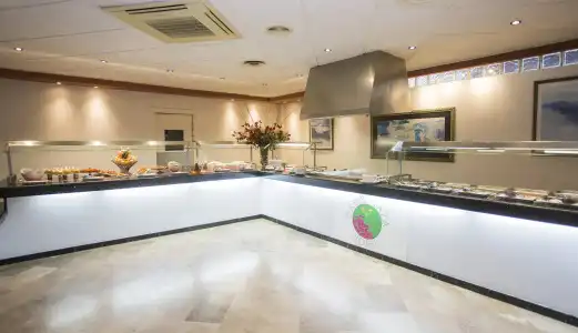 Oasis Plaza - 27