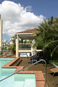 Inn Cairns Boutique Apartments - 11