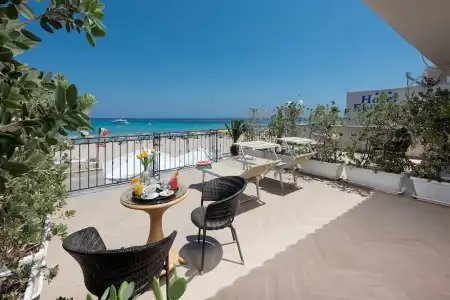 Riviera - 40