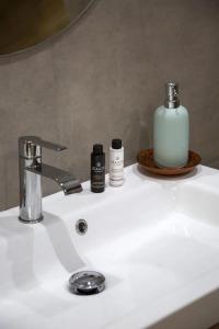 The Frogs_Guest House - 6