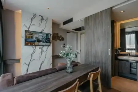 Rak Elegant Patong - 82