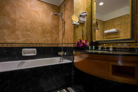 Orchard Parksuites - 8