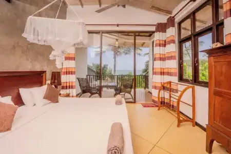 Central Beach Inn - 122