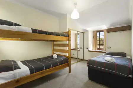 Village Family Motor Inn - 20