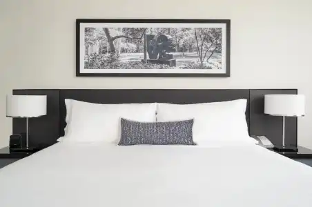 Loews Philadelphia - 69
