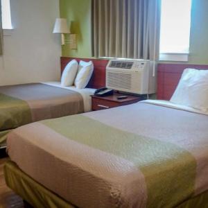 Motel 6 Greensboro, NC - I-40 - 38