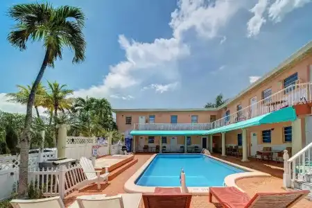 The Palms - 11
