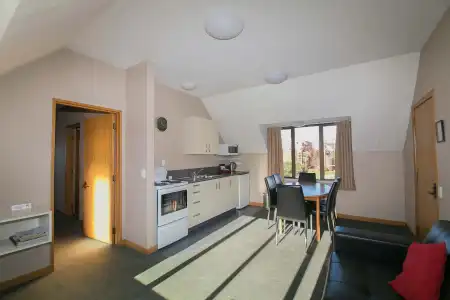 Allan Court Motel - 107