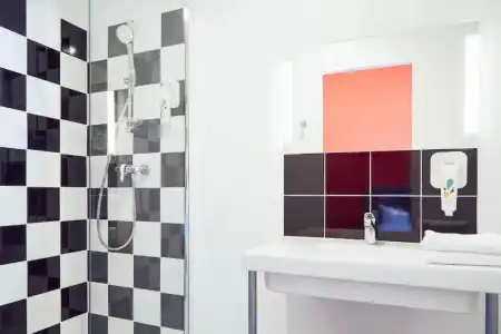 Hôtel Ibis Styles Marseille Vieux Port - 32