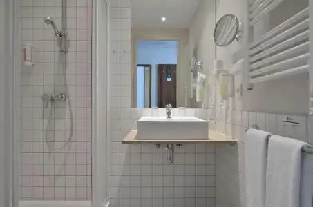 B&B Berlin City-Ost - 8