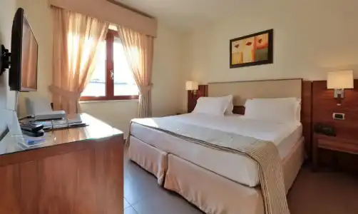 Suites & Residence Napoli - 81