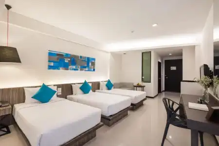 J Residence - 37