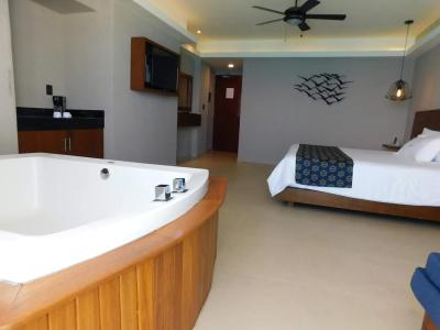 Ocean Dream Cancún by GuruHotel - 38