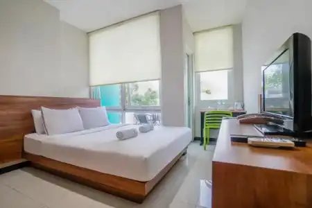 LeGreen Suite Tebet - 53