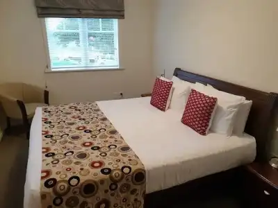 Eden Park Motel - 11