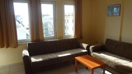 Cleopatra Icaria Apart - 1
