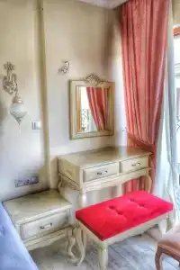 Stone Hill Otel - 17
