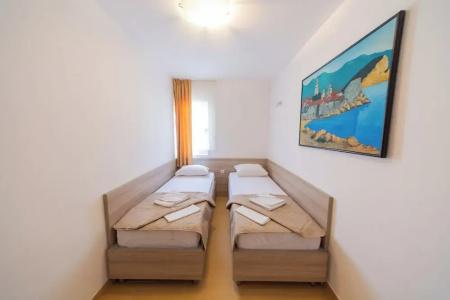 Azzuro Apartments - 68