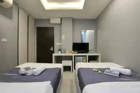 De Bangkok - 66