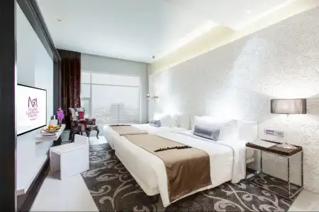 Mode Sathorn - 4