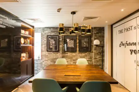 Hub By Premier Inn London King's Cross - 23