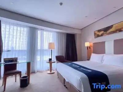 Regal Jinfeng - 50