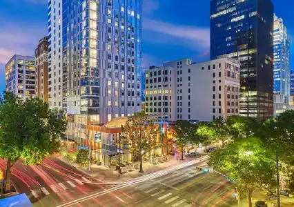 Element Austin Downtown - 23