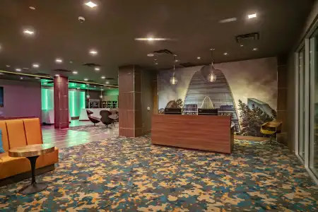 Element Dallas Downtown East - 1