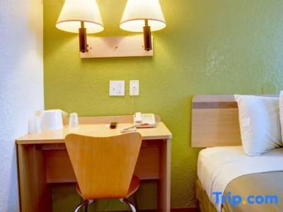 Motel 6 Eugene, OR - South Springfield - 66