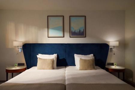 Astor Garden - 5