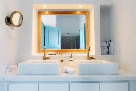 Black Rose Beach Suites - 100