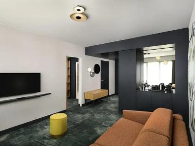 Mercure - 72