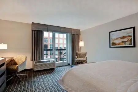 Hampton Inn & Suites Greenville-Downtown-RiverPlace - 78