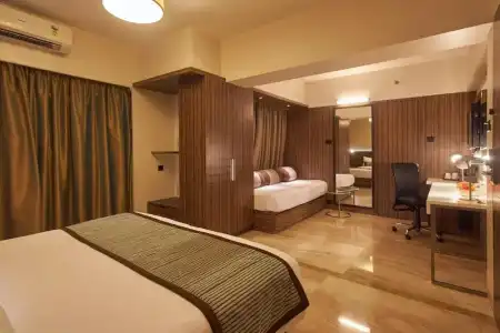 Residency Sarovar Portico Mumbai - 40
