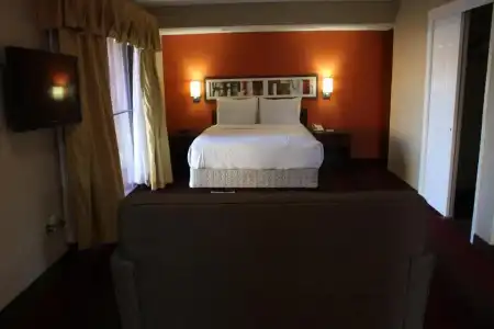 Hawthorn Extended Stay by Wyndham Wichita - 66