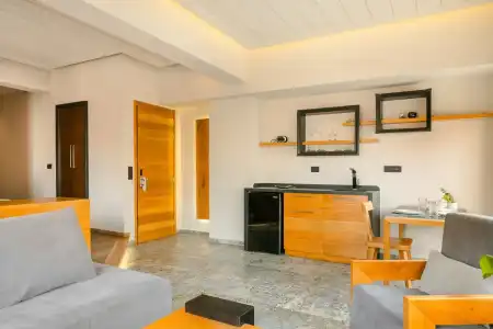 Querini Luxury Suites - 39