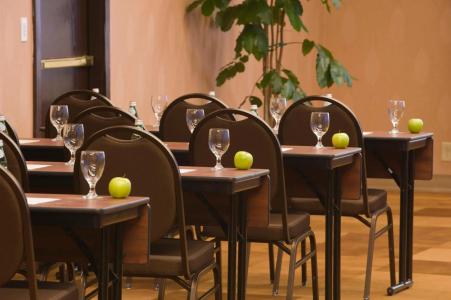 The Lakefront Anchorage - 13