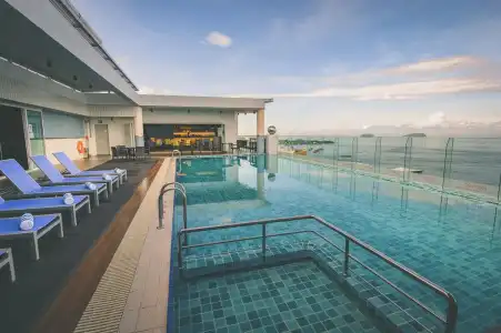 Mercure Kota Kinabalu City Centre - 6