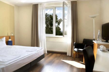 Best Western Macrander Dresden - 52
