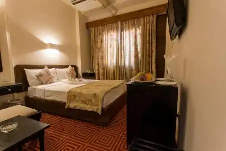 Cleopatra Aswan - 42