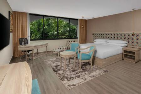 The Oyster Bay Suites - 32