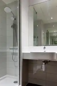 Premier Inn Al Jaddaf - 8