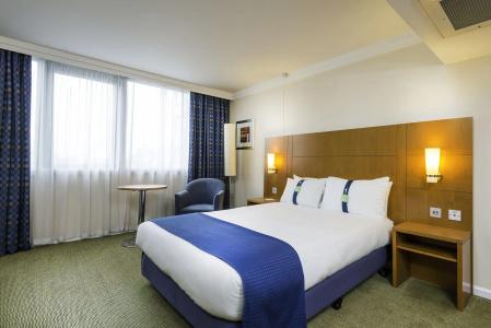 Glasgow Airport Apartments - 55