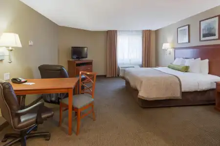 Candlewood Suites Tallahassee by IHG - 44