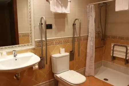 Hostal Alda Casco Antiguo - 9